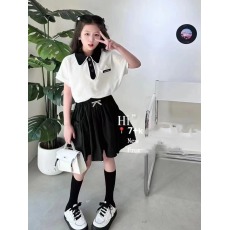 批发女童<b class='q'>套装</b><b class='q'>夏</b>季2026新款网红洋气时髦衣服女孩<b class='q'>宝宝</b>短袖儿童<b class='q'>夏</b>装衣服