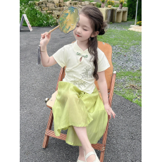 批发女童<b class='q'>套装</b><b class='q'>夏</b>季2026新款网红洋气时髦衣服女孩<b class='q'>宝宝</b>短袖儿童<b class='q'>夏</b>装衣服