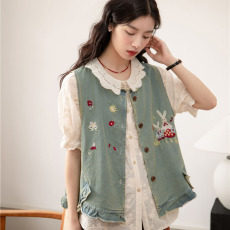 批发实拍2026夏季新款森系<b class='q'>甜美</b>重工刺绣木耳边牛仔背心坎肩上衣女