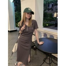 批发<b class='q'>大码</b>半拉链Polo领抽绳收腰显瘦连衣裙女复古风休闲简约包臀中长裙
