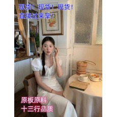 批发DH OFFICIAL 大花<b class='q'>巴洛克</b>情书 Baroque纯白记忆 花边V领<b class='q'>连衣裙</b>