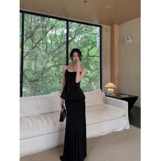 批发实拍实价 小<b class='q'>礼服</b>千金感捏皱吊带显瘦上衣