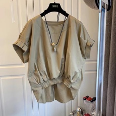 批发短袖<b class='q'>衬衫</b>女设计感小众新款2024年夏季宽松显瘦<b class='q'>衬衣</b>高级感洋气上衣