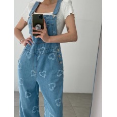 批发现 时尚休闲显瘦爱心印花水洗工装<b class='q'>牛仔</b>背带裤