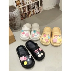 批发实拍2024新款云朵洞洞鞋女防滑软底增高凉拖鞋外穿夏