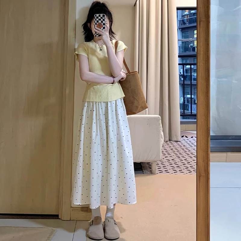 Small high-waisted polka-dot white skirt for women summer 2024 new hot style pear-shaped figure slimming long skirt