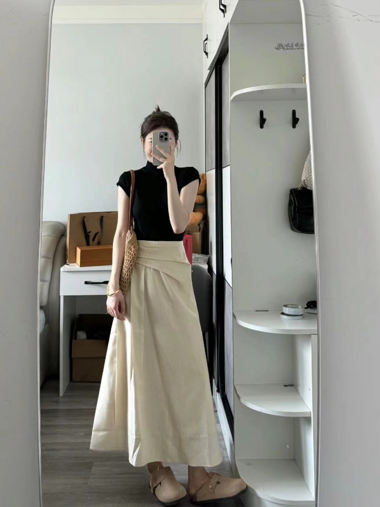 Salt style is popular this year, beautiful two-piece suit skirt, cool style tea style outfit for women in summer, a complete set of fashion