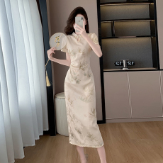 批发实拍苏苏家2026夏季竹叶腰臀比好美收腰新中式国风<b class='q'>旗袍</b>连衣裙