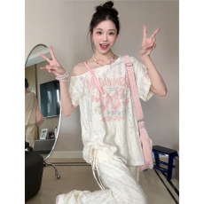 批发夏款一整套穿女<b class='q'>装</b>甜辣宽松<b class='q'>显瘦</b>露肩防晒宽松上衣潮