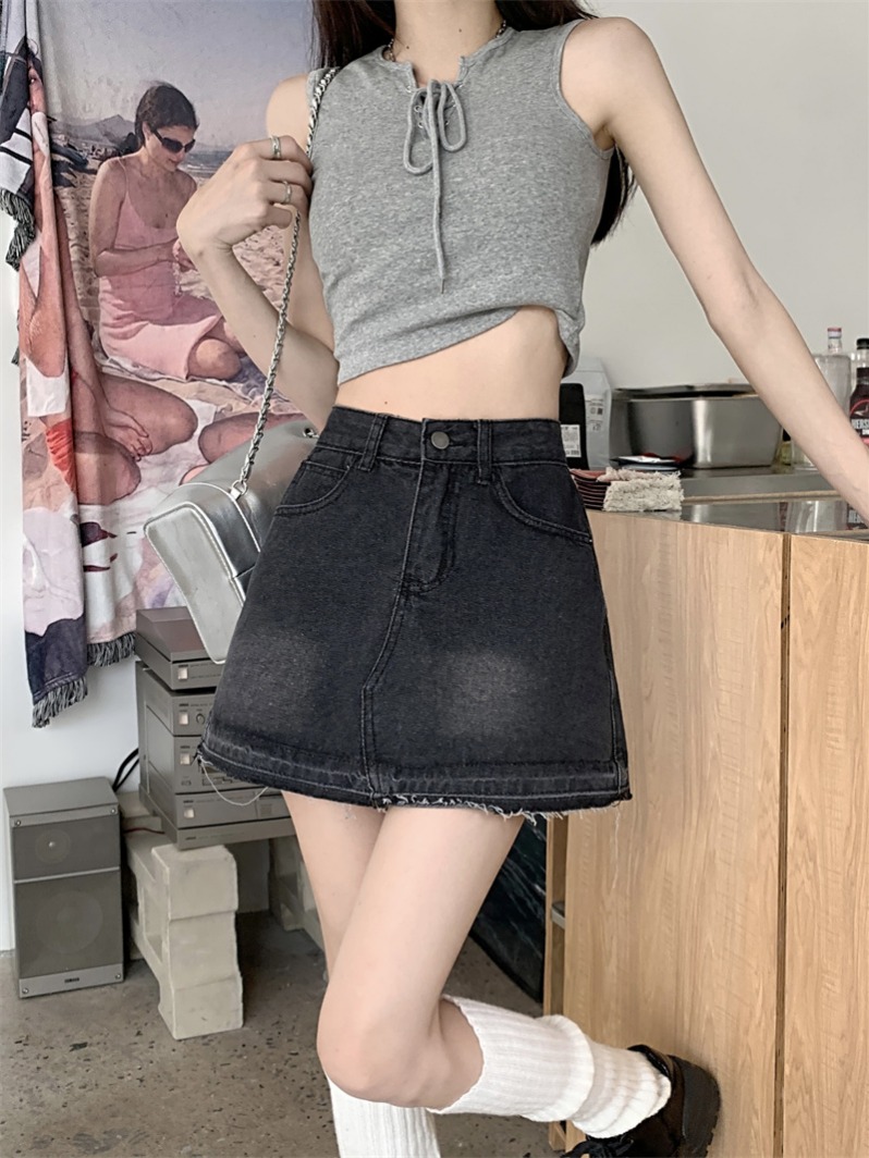 실사 레트로 워싱 타이트 스커트 데님 스커트 여성 2026 여름 새로운 작은 키 하이웨이스트 거친 가장자리 한 마디 반신 스커트