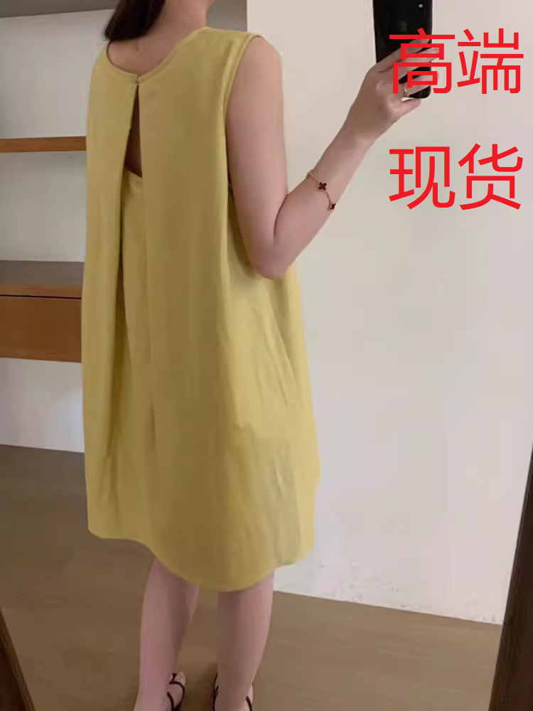 한 부서 스트레이트 조끼 여성 드레스 여름 새로운 루즈핏 슬림해 보이는 품격 작은 심장 기계 백리스 민소매 미니 스커트