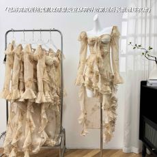 批发YanaRita<b class='q'>巴洛克</b>浪漫绝美肌理感晕染立体荷叶边前短后长飘逸<b class='q'>连衣裙</b>