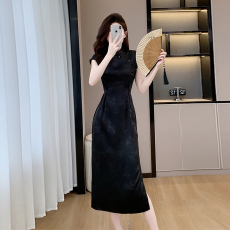 批发新中式改良<b class='q'>旗袍</b>复古连衣裙黑色开叉修身显瘦显白老<b class='q'>上海</b>风复古长裙