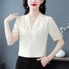 批发高端<b class='q'>时尚</b>气质知性洋气短袖T恤女2026夏季休闲宽松显瘦上衣<b class='q'>打底衫</b>