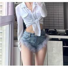 批发辣妹性感羽毛拼接弹力包臀高腰牛仔短裤女夏季露臀超短热裤
