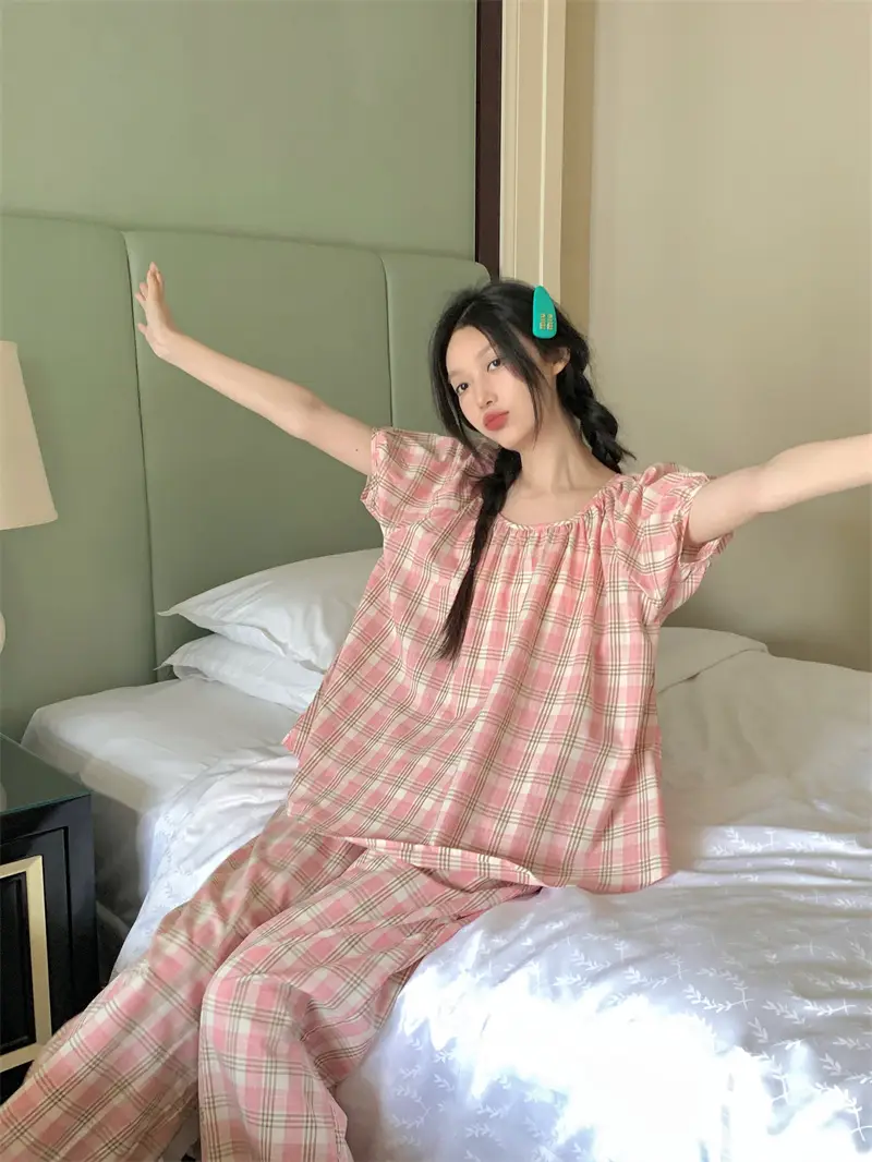 심플한 원형 목 라운드 네이비 홈웨어 상세 이미지 12
