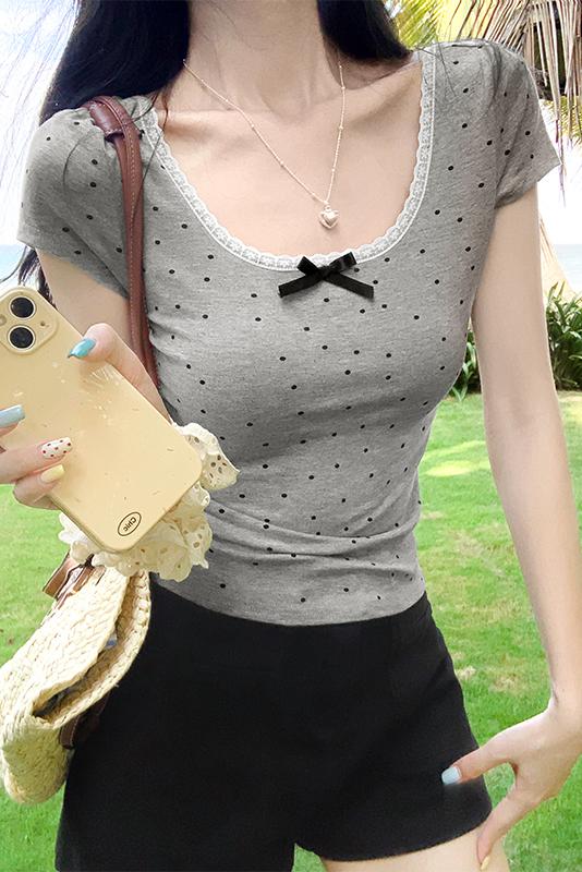 Real shot of Korean style lace bow print slim sweet hottie pure desire U-neck short T-shirt for women