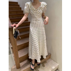 批发韩国<b class='q'>东大门</b>2026夏季新款甜美气质荷叶边泡泡袖碎花<b class='q'>连衣裙</b>女长裙潮