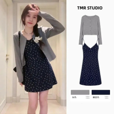 批发连衣裙春季新款超仙气质开衫纯欲风显瘦套装碎花<b class='q'>吊带</b>裙两件套