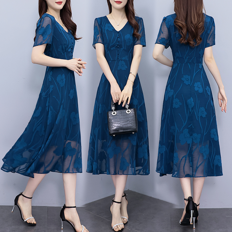 PF11651# 今年流行蓝色高级感提花连衣裙长款2023夏季新款优雅显瘦...