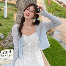 蓝色开衫女夏季外搭裙子薄款2026新款防晒罩衫冰丝短款针织上衣