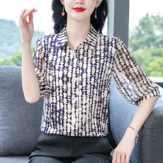 批发实拍<b class='q'>妈妈</b>短袖桑蚕丝小衫2026新款<b class='q'>中老年</b>女装真丝气质衬衫高贵