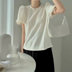 批发chic 韩系夏日甜美温柔华夫格镂空圆领泡泡袖T恤衬衣上衣