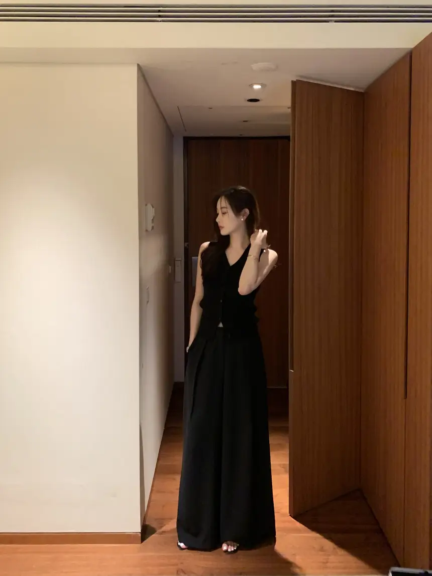 단색 단추 디테일 가디건 상세 이미지 48
