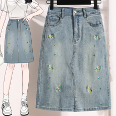 批发实拍<b class='q'>夏</b>新款大码弹力松紧腰五分牛仔裙胖MM刺绣显收中长款A字裙