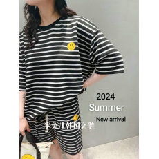 批发韩国东大门<b class='q'>女装</b>夏季新款 agaci 笑脸条纹短袖T恤短裤<b class='q'>套装</b>