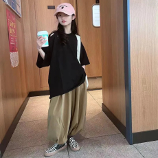 批发女童爵士舞<b class='q'>服装</b>潮酷宽松大版破洞棉t恤灯笼裤子套装<b class='q'>街舞</b>儿童潮服