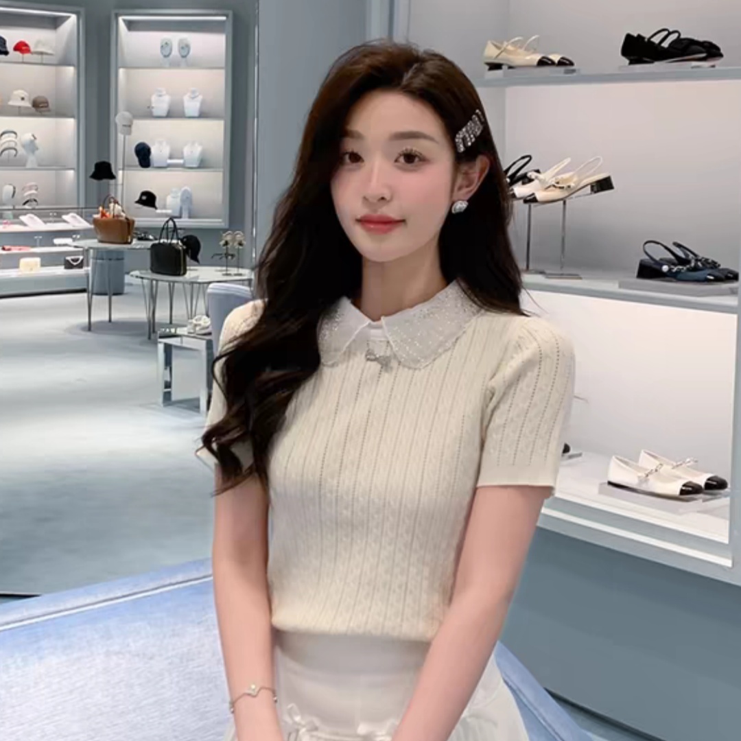 여름 한국 스타일 패치워크 디자인 새로운 회색 폴로 칼라 반팔 니트 스웨터 여성 몸매 가꾸기 슬림해 보이는 다용도 풀오버 맨위