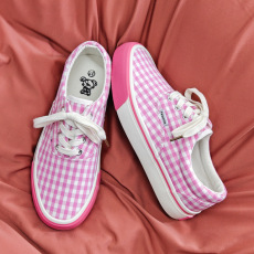 批发软妹<b class='q'>韩版</b>低帮帆布鞋女春夏季新款学生<b class='q'>韩版</b>百搭板鞋子女板鞋