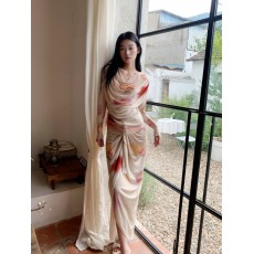 批发印花荡领<b class='q'>网纱</b>上衣女修身小众纹身衣打底衫+一片式针织印花半身<b class='q'>裙</b>