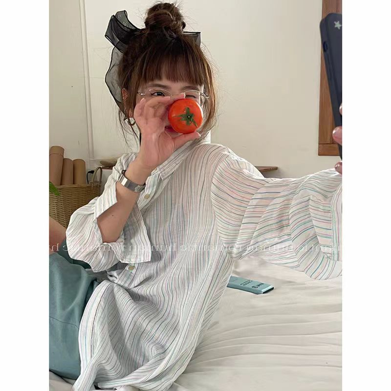 봄날 시시 자외선 차단 의류 여자 셔츠 재킷 여름 화이트 스트라이프 얇은 스타일 루즈핏 쉬폰 긴팔 셔츠 맨위