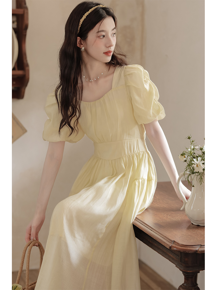 MY8131# 米黄色泡泡袖连衣裙女夏新款高级感茶歇法式温柔风收腰a字裙2...