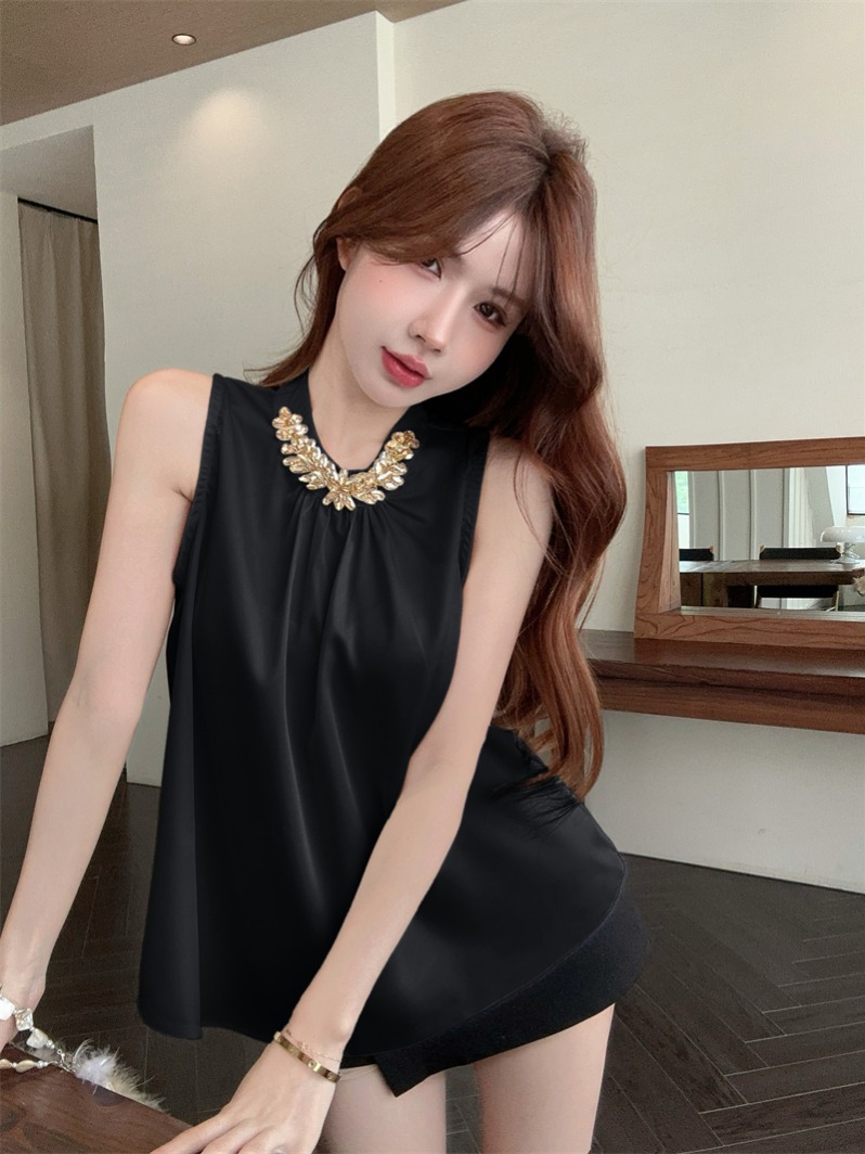 실사 여름 한국 스타일 라운드 넥 비즈 박기 패치워크 실크 민소매 디자인 센스 루즈핏 오프숄더 순수한 욕망 바람 풀오버 티셔츠