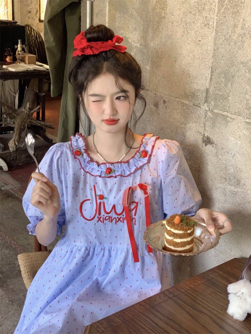 실사 한 부서 달콤함 연령 감소 무거운 작업 자수 꽃잎 칼라 나비 매듭 망사 루즈핏 드레스