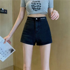 批发薄款ins风弹力短裤女a字包臀打底<b class='q'>紧身</b>直筒贴标黑色高腰牛仔热裤子