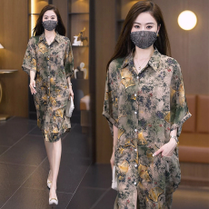 批发实拍2026夏季新款韩版胖MM大码POLO领遮肉衬衫<b class='q'>连衣裙</b>中长款