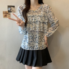 批发2026早<b class='q'>春</b>实拍大码女装法式上衣泡泡袖衬衫娃娃领衬衣