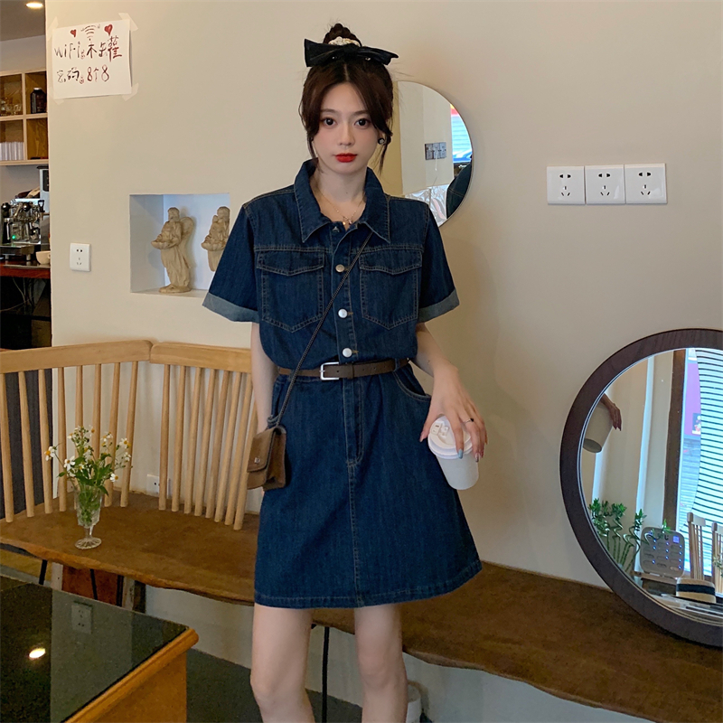 실사 빅 사이즈 여성 의류 지방 mm 프랑스식 레트로 고급 디자인 센스 중간 길이 반팔 데님 드레스 벨트 보내기
