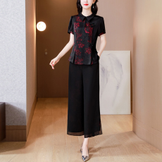 批发2026夏季国风新款中年妈妈装<b class='q'>改良</b><b class='q'>旗袍</b>复古盘扣时尚印花修身套