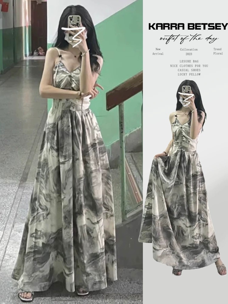 New Chinese style landscape painting printed suspender V-neck waist dress summer new pleated design niche long skirt