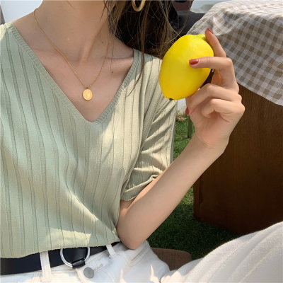 브이넥 기본 셔츠 여성 여름 인사이드 가져 가라. 루즈핏 사탕 색상 닦아내 라. 차 녹색 맨위 얇은 스타일 얼음 실크 반팔 니트 티셔츠