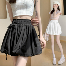 批发蓬蓬感褶皱花苞半身裤裙女 2026夏季新款休闲泡泡灯笼高级感短裤