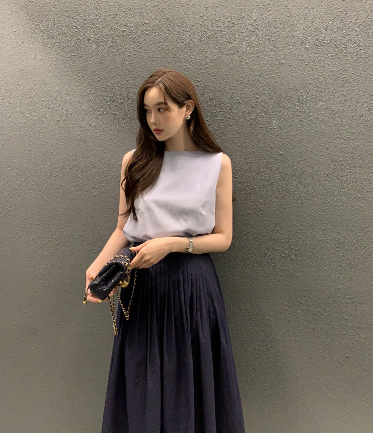 있음 선적 작은 대중 디자인 센스 전후 둘 착용 프랑스식 이후 v 백리스 루즈핏 슬림해 보이는 새틴 민소매 조끼