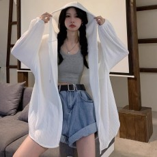 批发白色长袖防晒衣女夏季新款百搭<b class='q'>中长款</b>宽松<b class='q'>开衫</b>连帽薄款外套