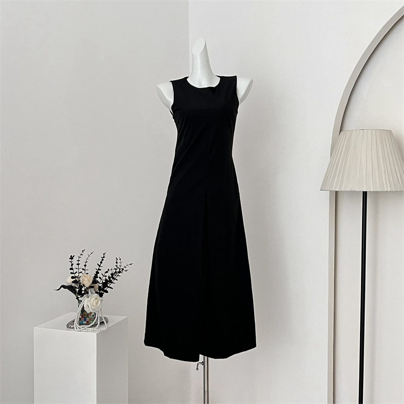 Xiaojunjun Britney Lem* style/high-cut minimalist temperament small A-line silhouette sleeveless casual dress