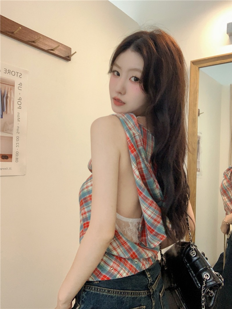 Live-action Lost Tokyo red grid ruffled collar women's summer fierce girl sleeveless hooded outerwear vest
